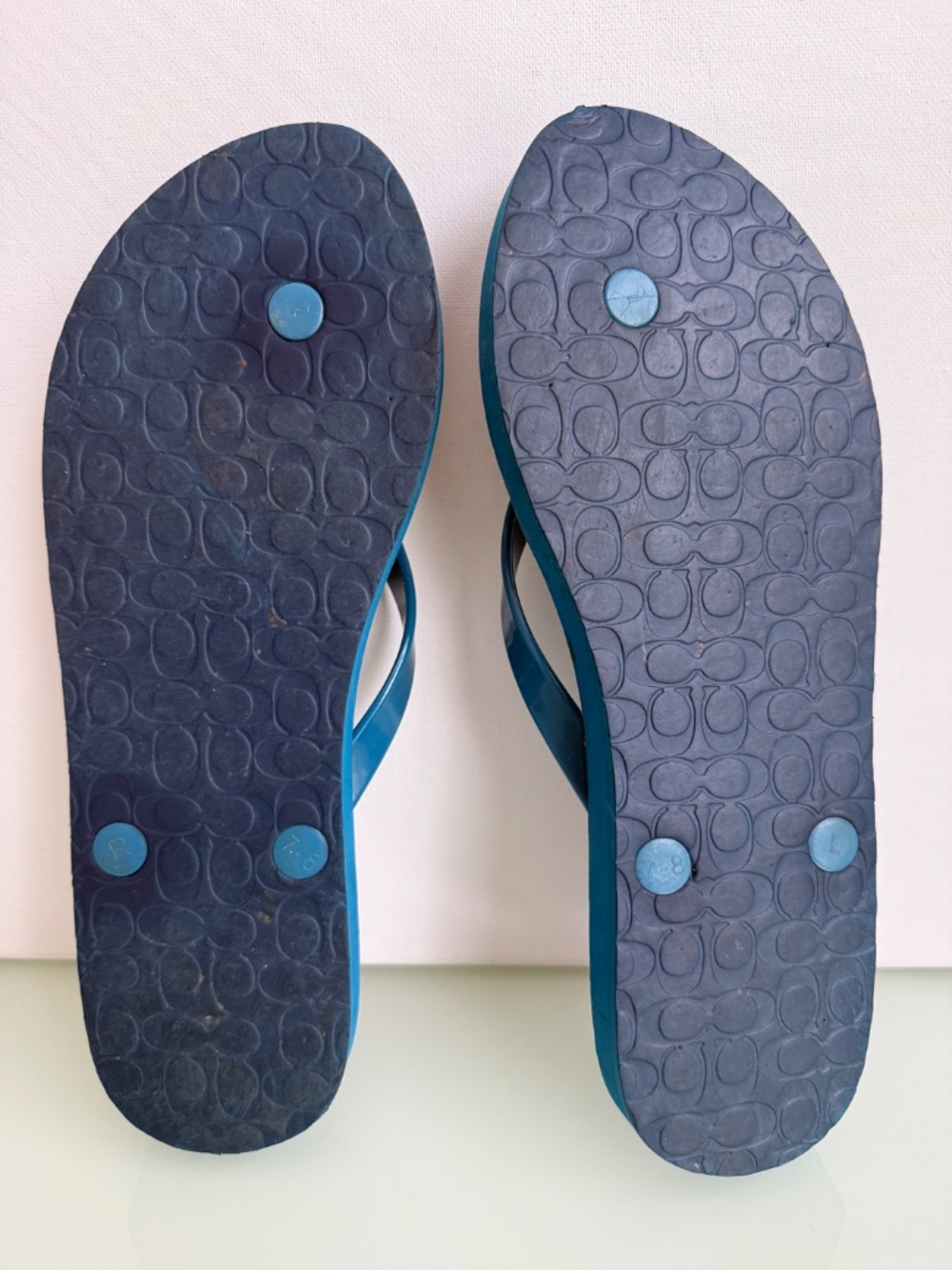 Coach Abbigail Flip Flop Sandals Teal Blue Star Detail Size 7/8 - Picture 9 of 14